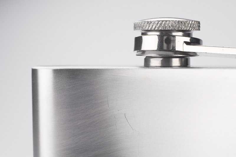 Piersiówka NEVIS 240 ml